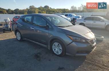 Хэтчбек Nissan Leaf 2019 в 