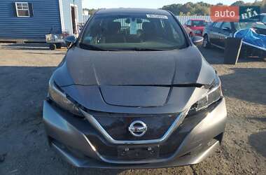 Хэтчбек Nissan Leaf 2019 в 