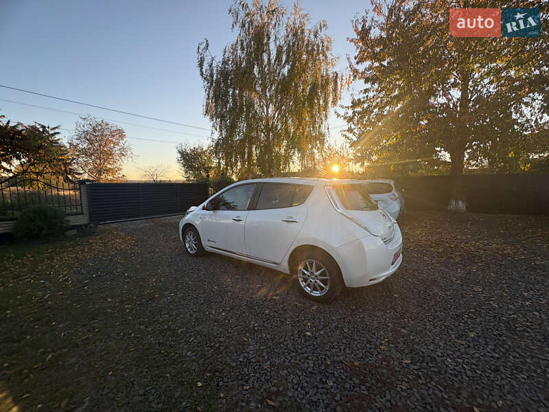 Хэтчбек Nissan Leaf 2014 в Луцке фото 17 Хэтчбек Nissan Leaf 2014 в Луцке