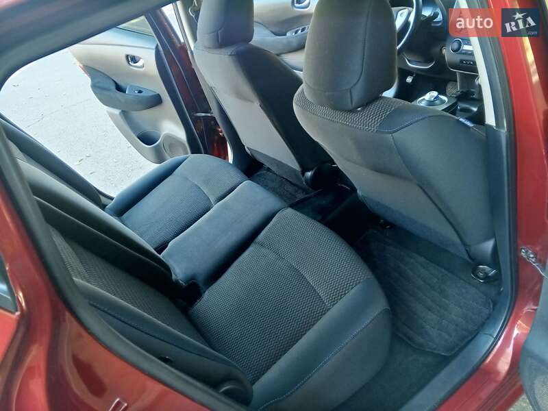 Хэтчбек Nissan Leaf 2013 в Белгороде-Днестровском фото 51 Хэтчбек Nissan Leaf 2013 в Белгороде-Днестровском
