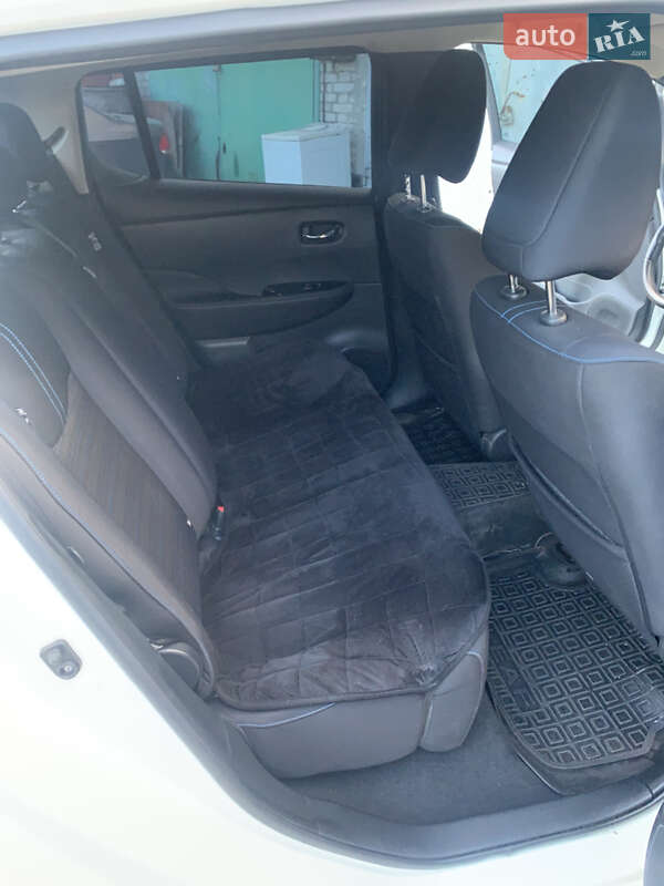 Хетчбек Nissan Leaf 2018 в Львові