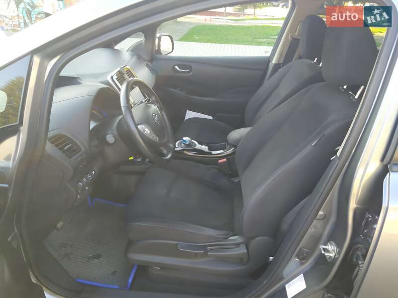 Хэтчбек Nissan Leaf 2015 в Луцке фото 10 Хэтчбек Nissan Leaf 2015 в Луцке