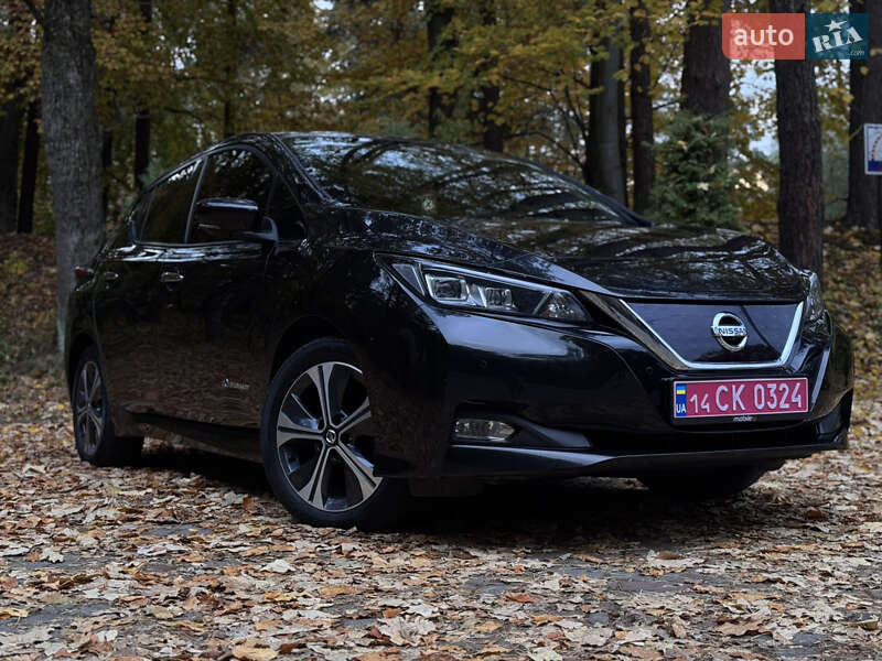 Хэтчбек Nissan Leaf 2018 в Дрогобыче