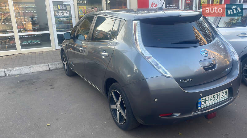 Хетчбек Nissan Leaf 2015 в Одесі фото 4 Хетчбек Nissan Leaf 2015 в Одесі