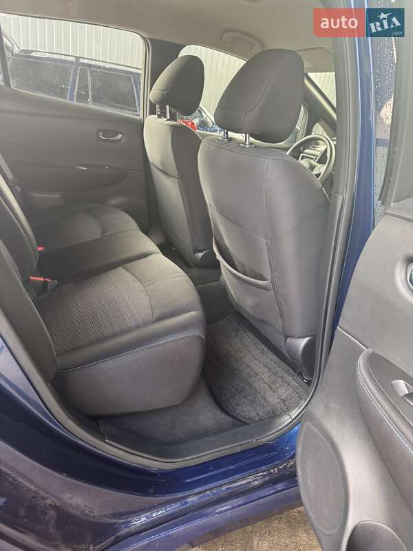 Хэтчбек Nissan Leaf 2020 в Киеве