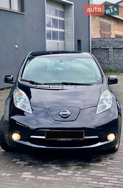 Хэтчбек Nissan Leaf 2015 в Луцке