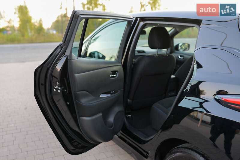 Хэтчбек Nissan Leaf 2023 в Турийске фото 39 Хэтчбек Nissan Leaf 2023 в Турийске