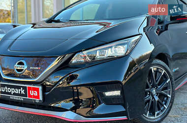 Хэтчбек Nissan Leaf 2018 в 