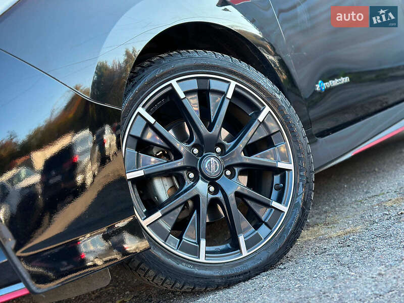 Хетчбек Nissan Leaf 2018 в Вінниці