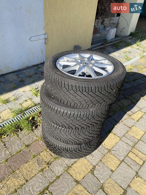 Хетчбек Nissan Leaf 2018 в Дрогобичі