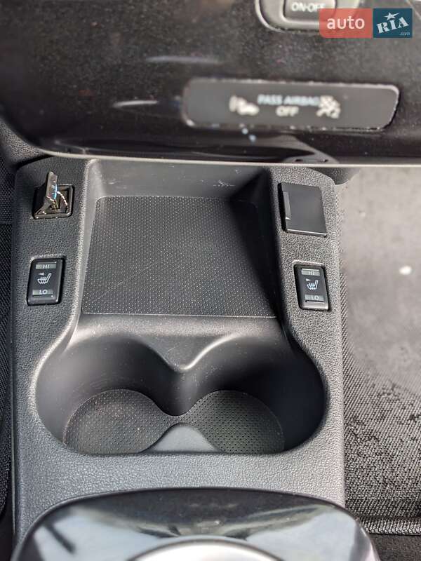 Хетчбек Nissan Leaf 2017 в Ратному фото 14 Хетчбек Nissan Leaf 2017 в Ратному