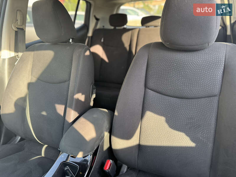 Хэтчбек Nissan Leaf 2013 в Ровно фото 12 Хэтчбек Nissan Leaf 2013 в Ровно