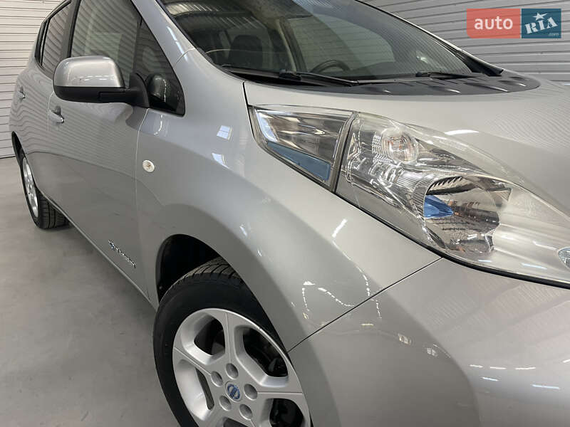 Хэтчбек Nissan Leaf 2013 в Стрые фото 22 Хэтчбек Nissan Leaf 2013 в Стрые