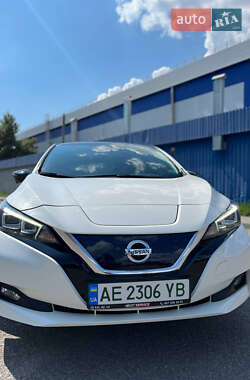 Хэтчбек Nissan Leaf 2018 в Днепре