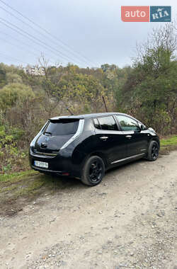 Хэтчбек Nissan Leaf 2013 в Каменец-Подольском