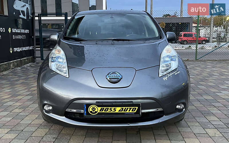 Хэтчбек Nissan Leaf 2014 в Стрые