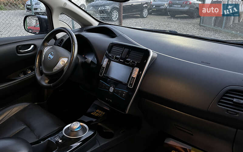 Хэтчбек Nissan Leaf 2014 в Стрые