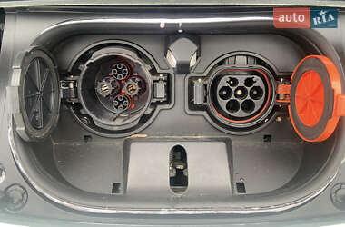 Хэтчбек Nissan Leaf 2018 в 