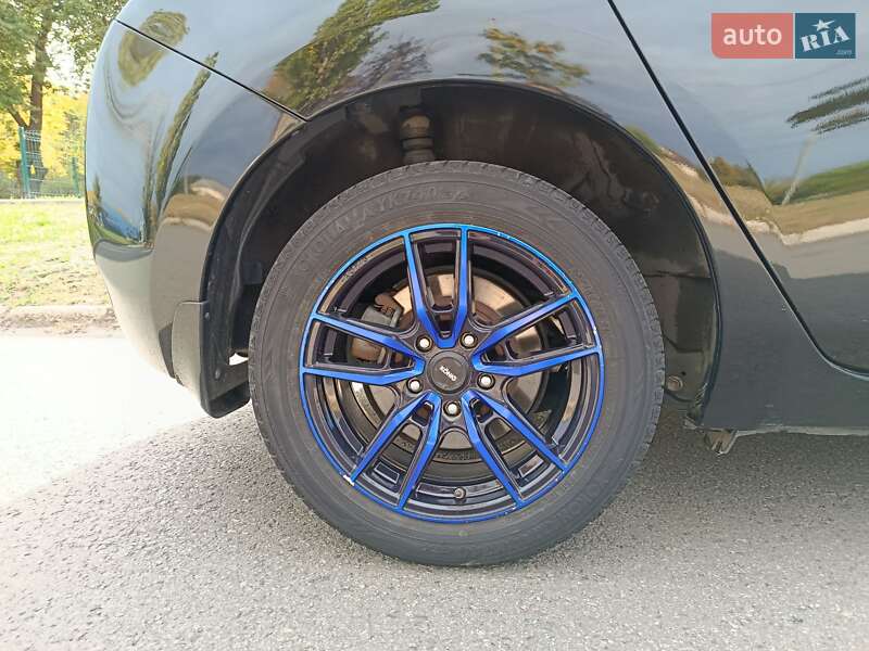 Хетчбек Nissan Leaf 2013 в Харкові фото 2 Хетчбек Nissan Leaf 2013 в Харкові