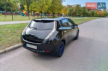 Хэтчбек Nissan Leaf 2013 в Харькове
