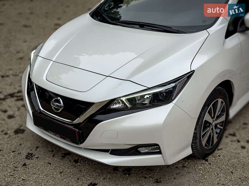 Хетчбек Nissan Leaf 2021 в Бродах