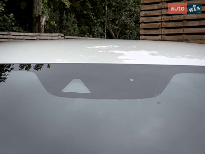 Хетчбек Nissan Leaf 2021 в Бродах