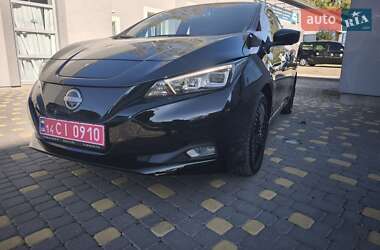 Хетчбек Nissan Leaf 2023 в Львові