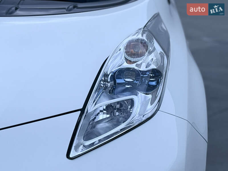Хэтчбек Nissan Leaf 2014 в Луцке