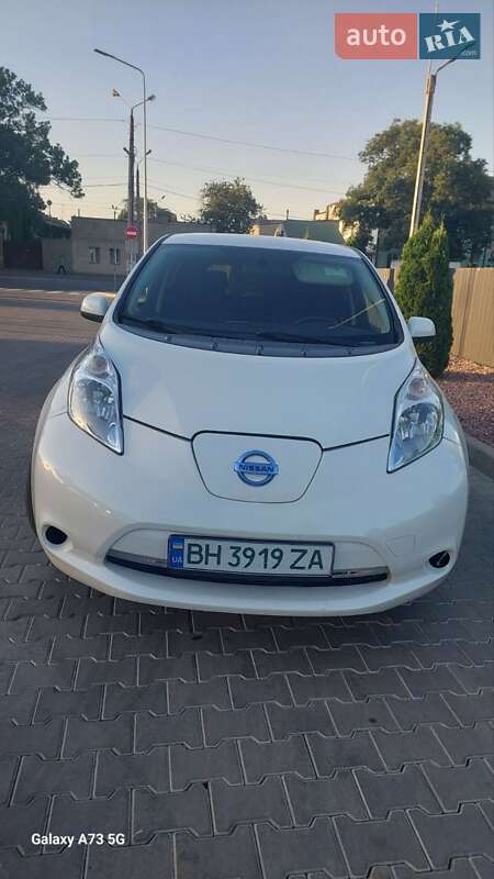 Хетчбек Nissan Leaf 2016 в Одесі фото 9 Хетчбек Nissan Leaf 2016 в Одесі