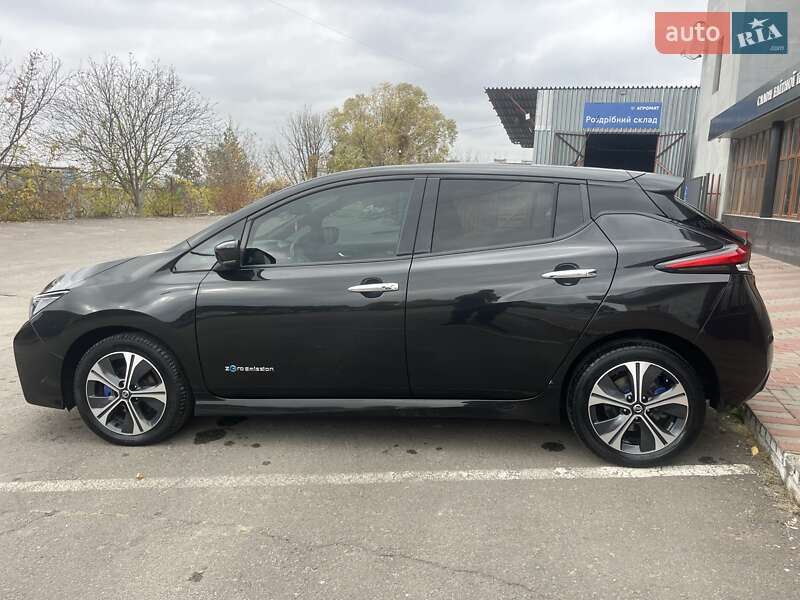 Хэтчбек Nissan Leaf 2018 в Ровно фото 16 Хэтчбек Nissan Leaf 2018 в Ровно