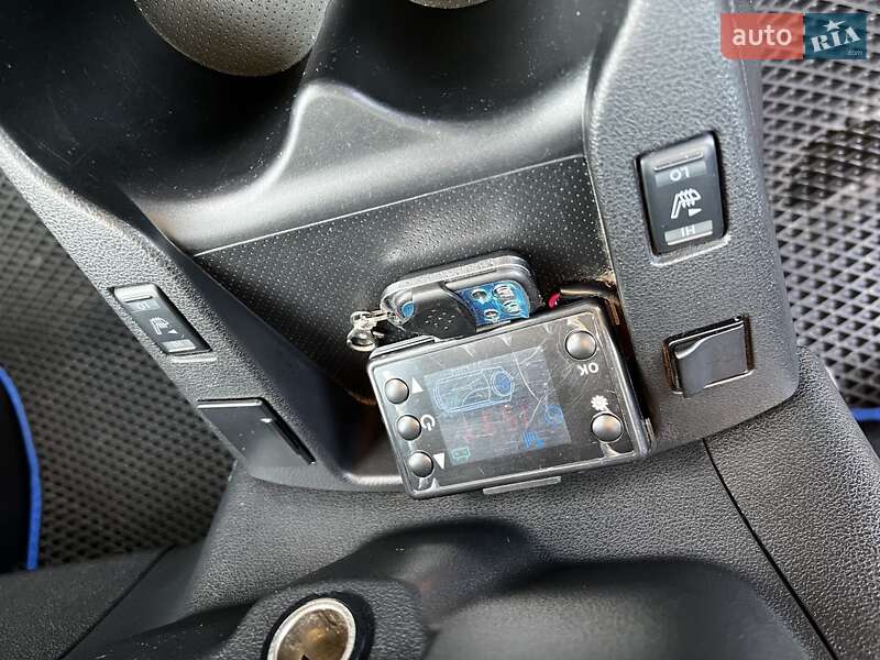 Хэтчбек Nissan Leaf 2014 в Днепре фото 12 Хэтчбек Nissan Leaf 2014 в Днепре