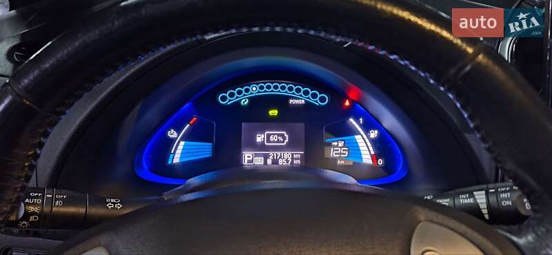 Хэтчбек Nissan Leaf 2013 в Ровно