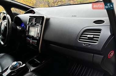 Хэтчбек Nissan Leaf 2013 в Днепре