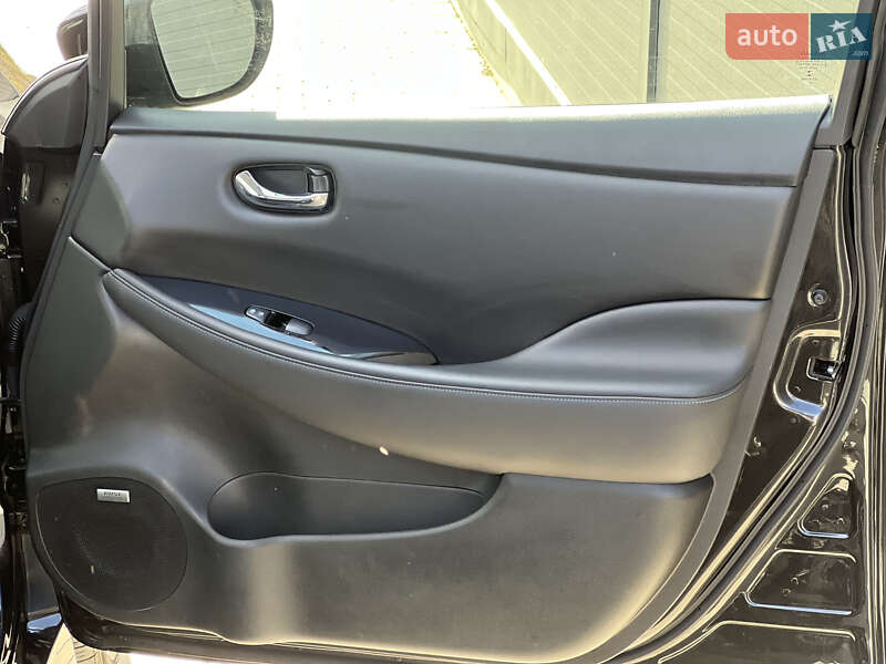 Хэтчбек Nissan Leaf 2019 в Луцке