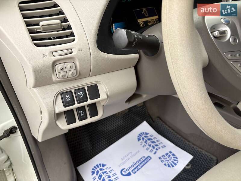 Хэтчбек Nissan Leaf 2012 в Виннице фото 10 Хэтчбек Nissan Leaf 2012 в Виннице