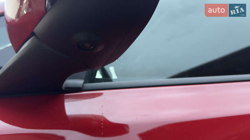 Хэтчбек Nissan Leaf 2023 в Сваляве