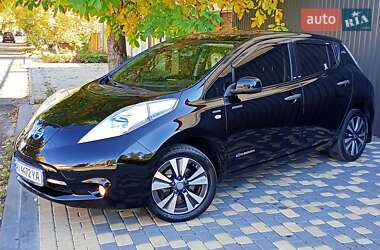 Хэтчбек Nissan Leaf 2015 в Одессе