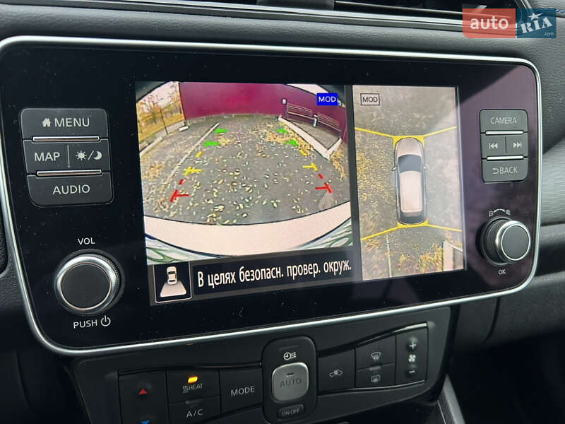 Хэтчбек Nissan Leaf 2020 в Киеве