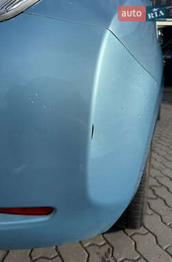 Хетчбек Nissan Leaf 2015 в 