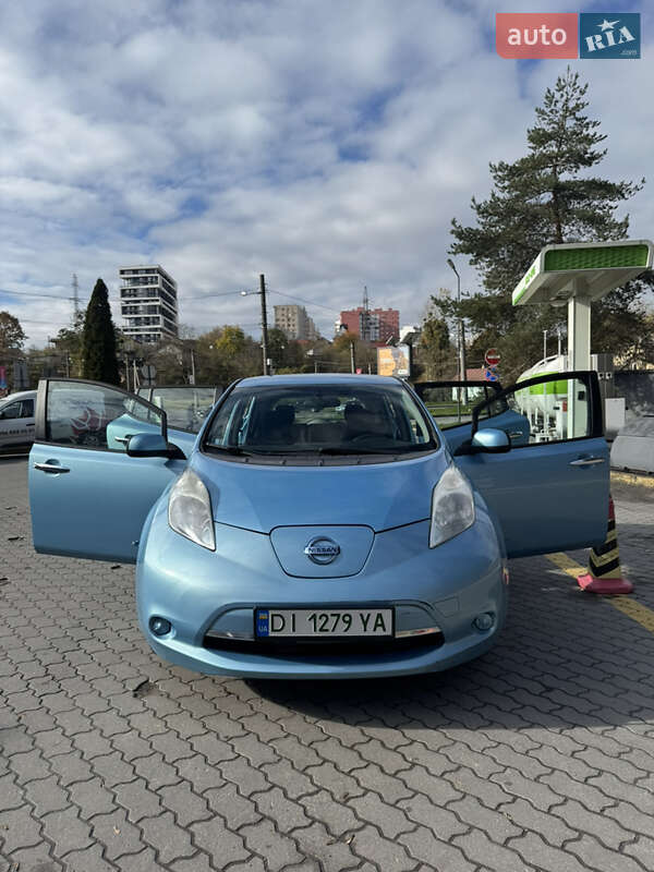 Хэтчбек Nissan Leaf 2015 в Львове фото 20 Хэтчбек Nissan Leaf 2015 в Львове