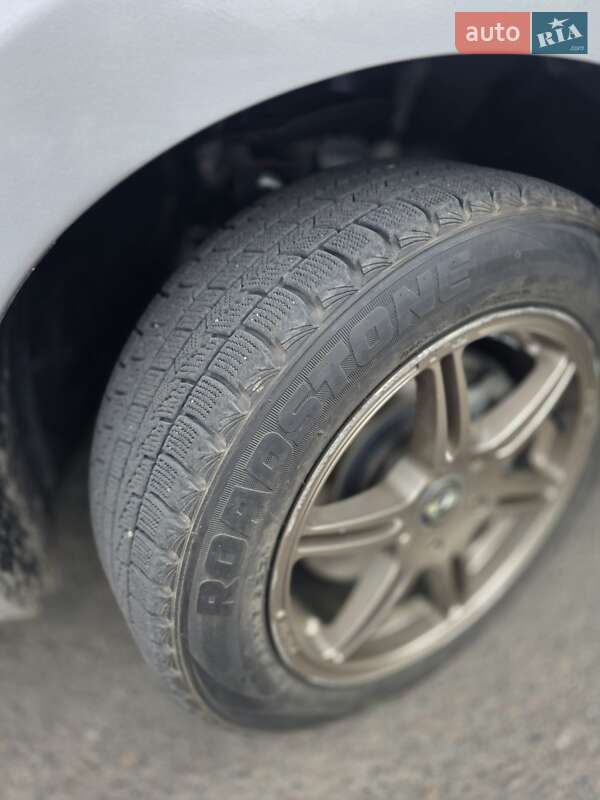 Хэтчбек Nissan Leaf 2015 в Одессе