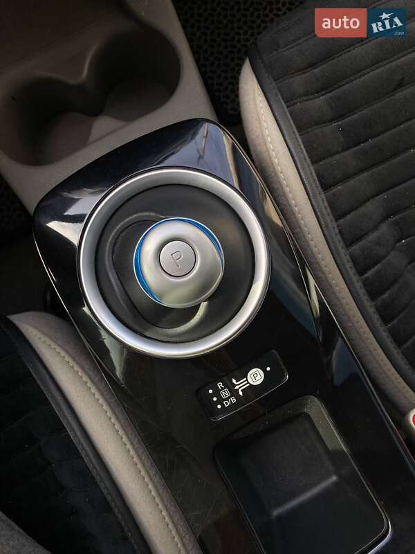 Хетчбек Nissan Leaf 2014 в Чернівцях фото 21 Хетчбек Nissan Leaf 2014 в Чернівцях