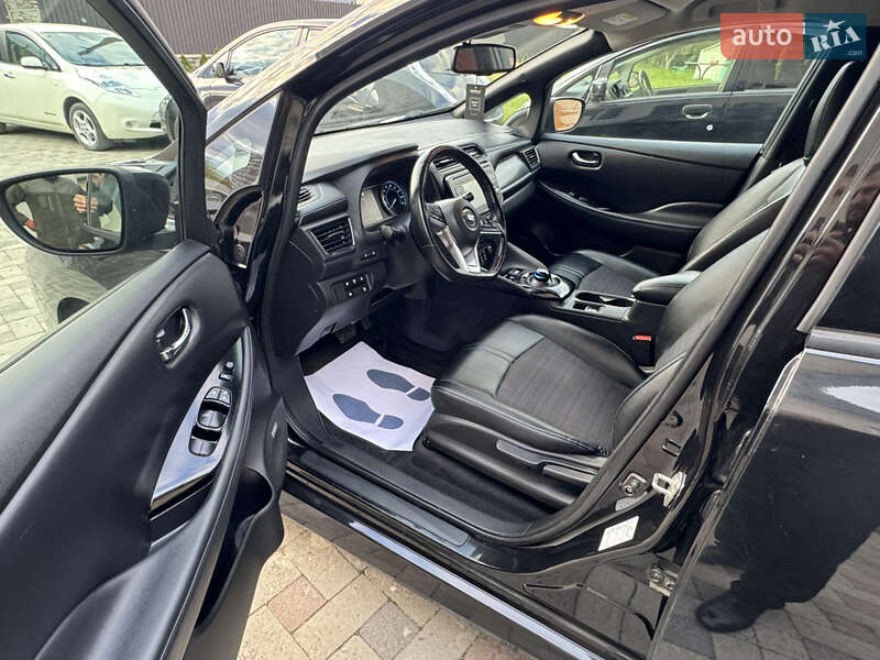 Хетчбек Nissan Leaf 2019 в Тернополі