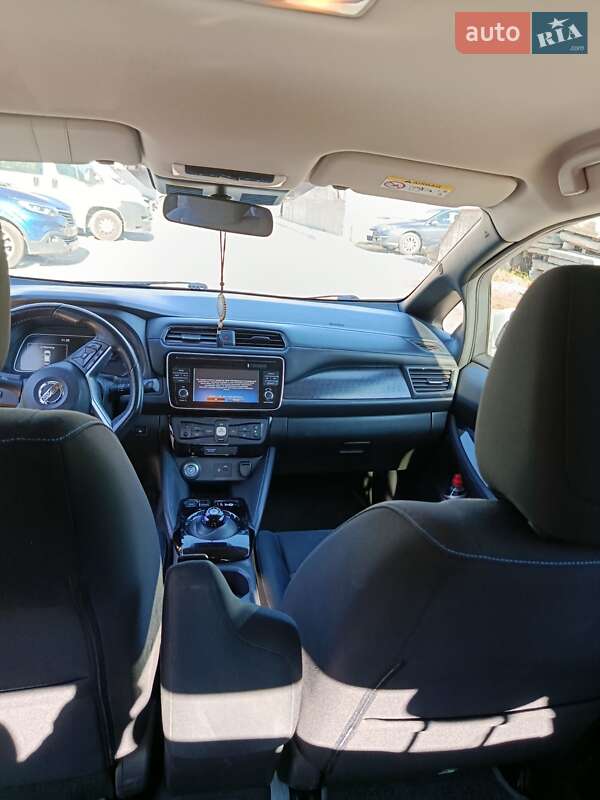 Хетчбек Nissan Leaf 2018 в Львові фото 7 Хетчбек Nissan Leaf 2018 в Львові