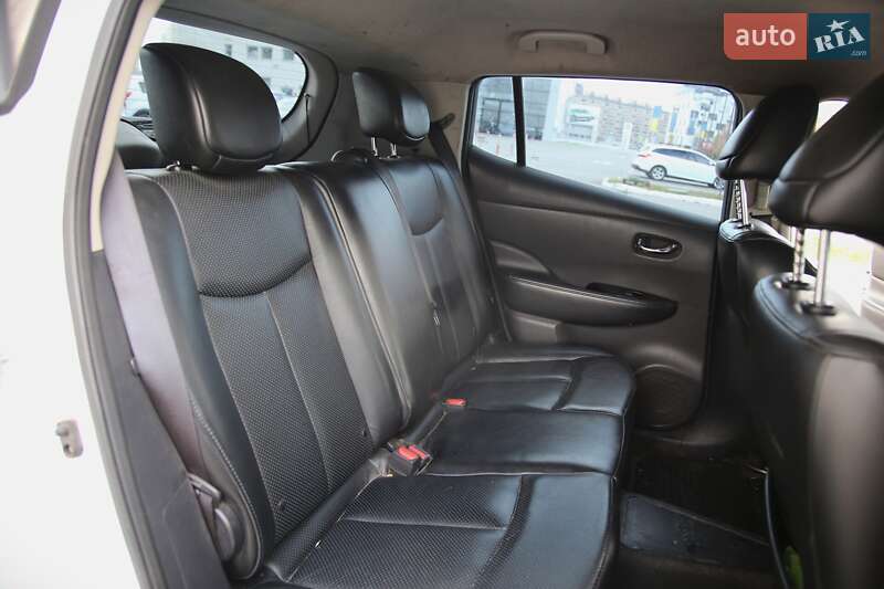 Хэтчбек Nissan Leaf 2013 в Харькове