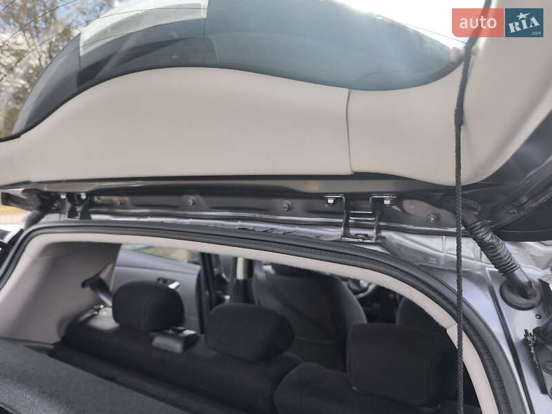 Хэтчбек Nissan Leaf 2014 в Луцке фото 35 Хэтчбек Nissan Leaf 2014 в Луцке