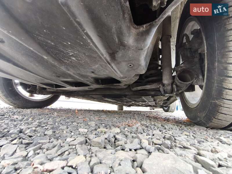 Хэтчбек Nissan Leaf 2014 в Луцке фото 63 Хэтчбек Nissan Leaf 2014 в Луцке