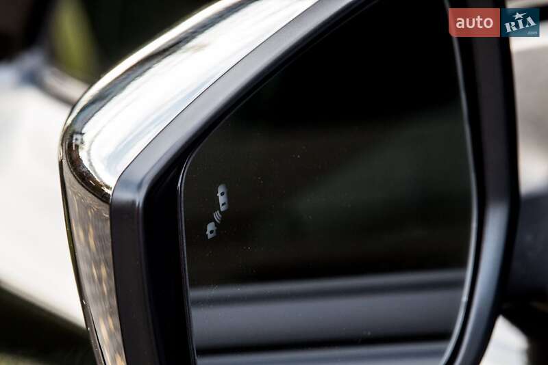 Хетчбек Nissan Leaf 2023 в Львові фото 14 Хетчбек Nissan Leaf 2023 в Львові