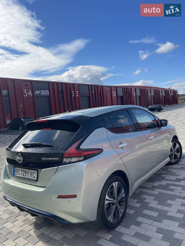 Хэтчбек Nissan Leaf 2018 в Львове фото 5 Хэтчбек Nissan Leaf 2018 в Львове