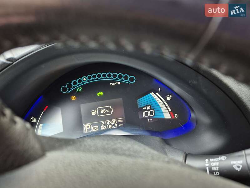 Хэтчбек Nissan Leaf 2015 в Днепре фото 4 Хэтчбек Nissan Leaf 2015 в Днепре